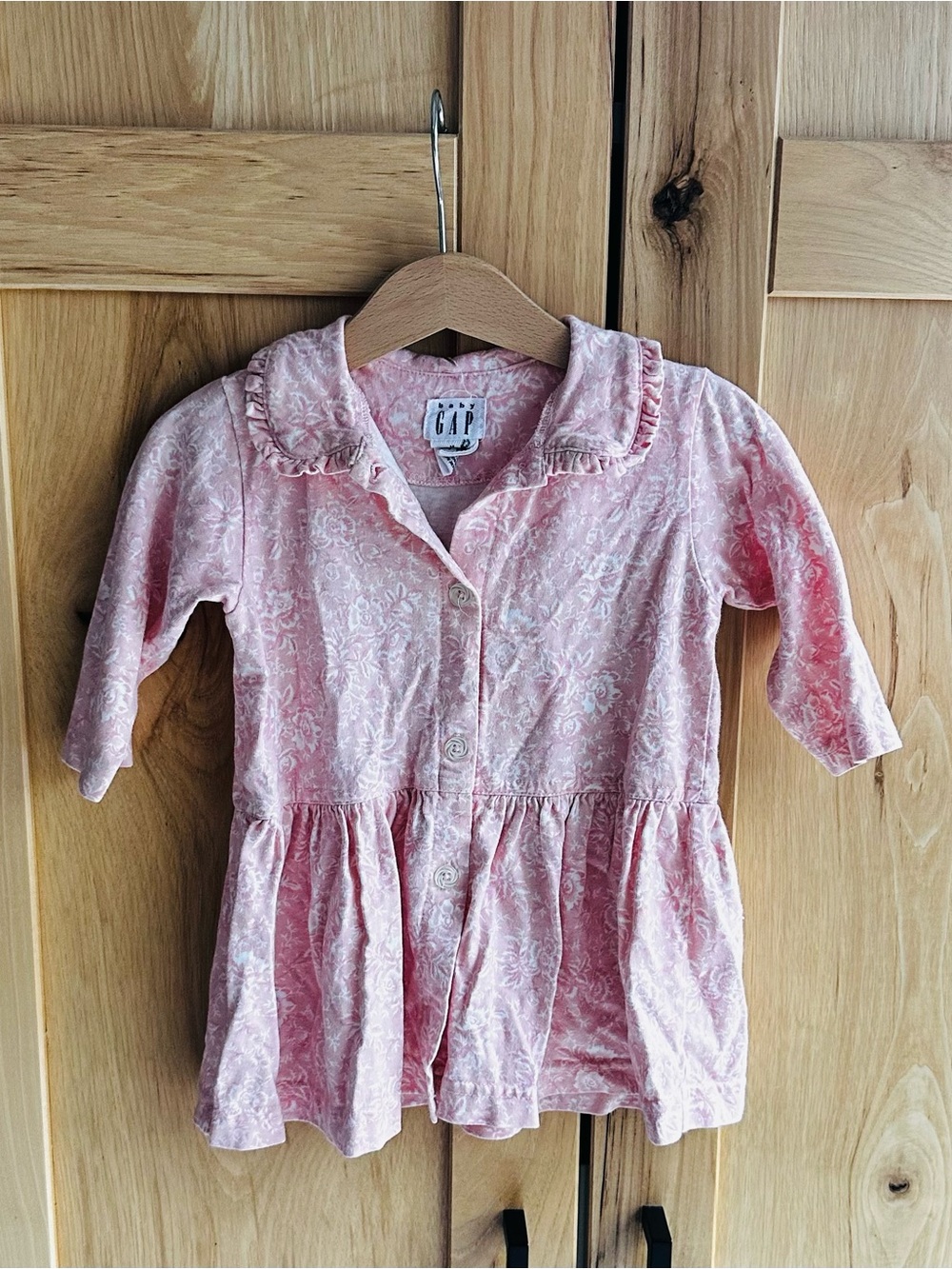 GAP Light Pink Floral Button-Front Pajama Top